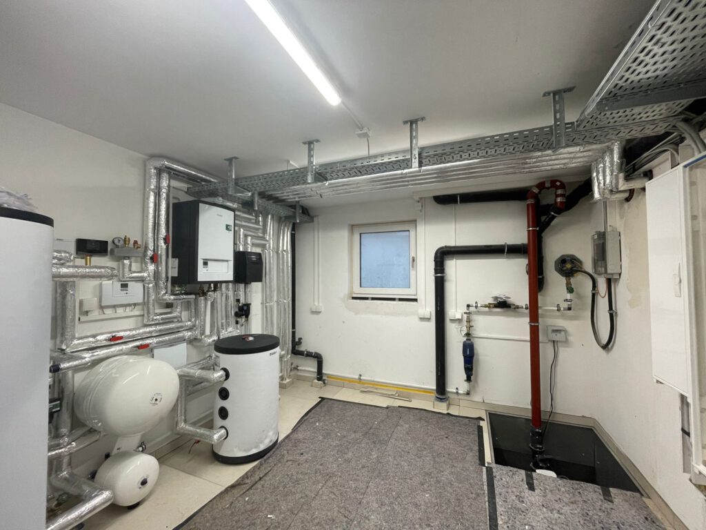 Wärmepumpen - Meisterbetrieb Anlagenbau Altiparmak GmbH